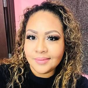 Meet your Posher, Antonia